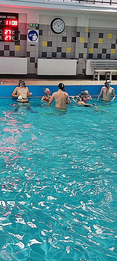 Hokej pod wodą Walenie Siemianowice Śląskie Trening 11 III 2023